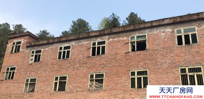 重慶市涪陵區增福鄉下塘灣，低價出售一整套二手廠房