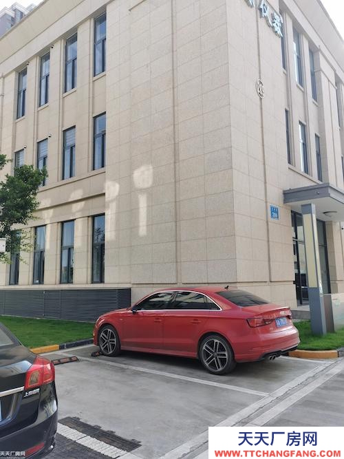 地鐵旁2000平現(xiàn)房獨棟8米挑高,提供免費車位