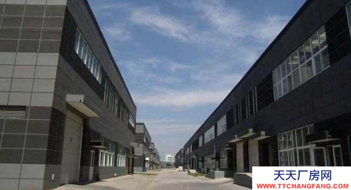 重慶高速路出口?標(biāo)準(zhǔn)廠房?空高8米?可進(jìn)大車(chē)