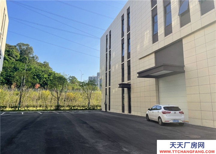 兩江新區(qū)悅來附近園區(qū)，2000平獨(dú)棟廠房，已過大環(huán)評(píng)，層高7.8米，有院壩