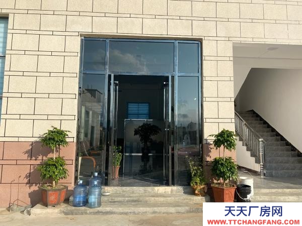 (出售) 廠房出售或者出租，出租8元/平米