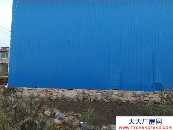 (出售) 自建的廠房，水電都是安裝好的，有三相電