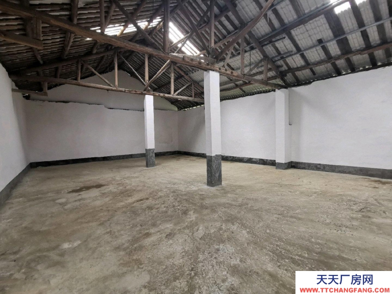 (出租) 習(xí)水縣圖書村原煙草站倉房