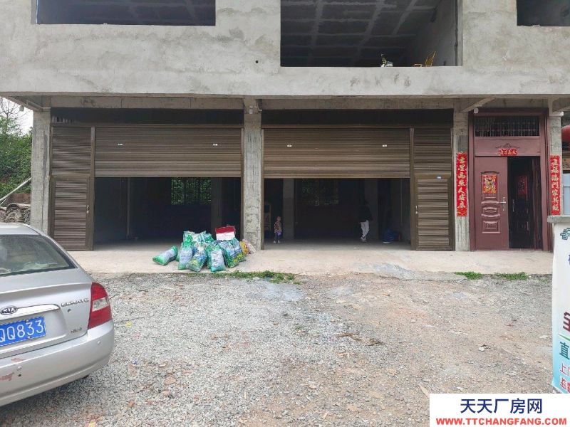 (出租) 面積大，交通方便。有獨(dú)院。