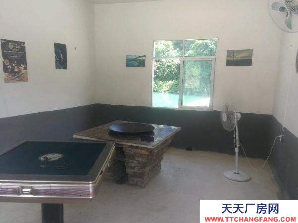 (出售) 農(nóng)村自有土地與左右無(wú)交涉