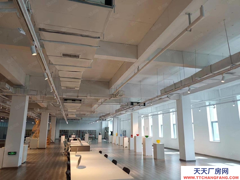 濟南歷城經(jīng)十東路沿街商業(yè)樓可做形象300平起租