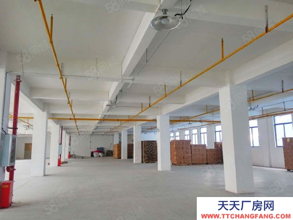 武漢江岸(出租) 黃陂2000平電商產(chǎn)業(yè)園倉庫出租廠房招租大小都有