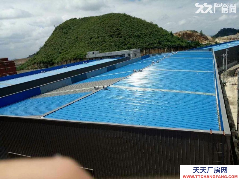 黔南龍里園區標準廠房出租，交通便利！配套完善！