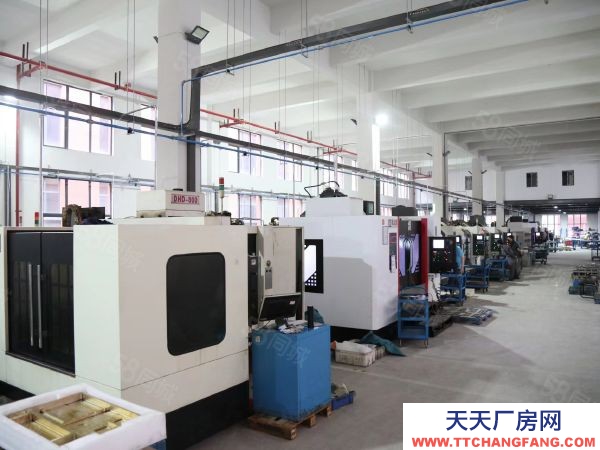 武漢江岸(出售) 獨棟廠房出售，大小面積都有，3000元起