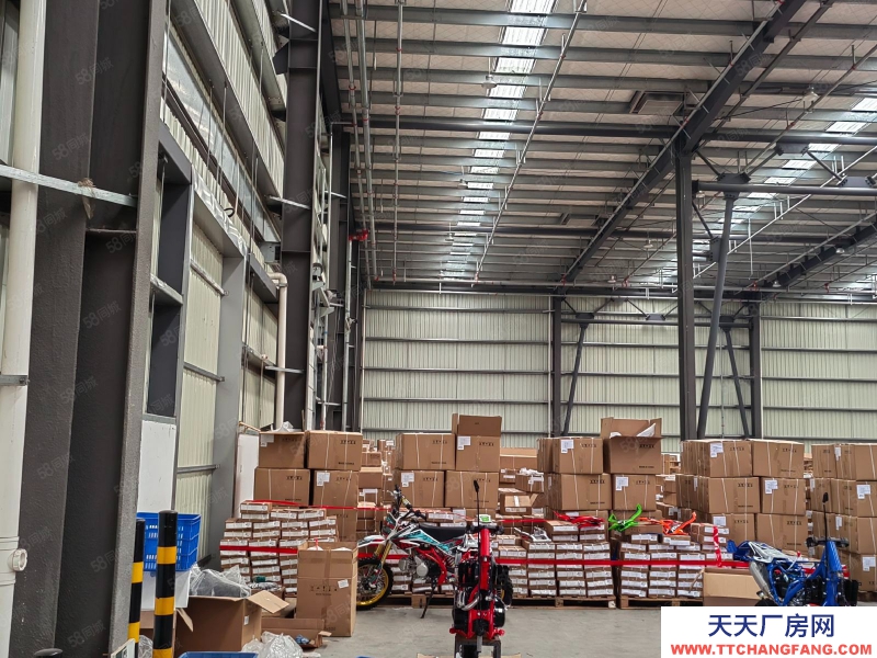 重慶巴南高速路口 標(biāo)準(zhǔn)園區(qū) 單層 獨(dú)棟鋼結(jié)構(gòu)廠房