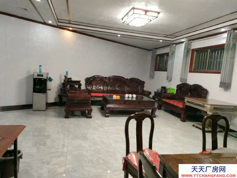 濟南市中區黨家莊1500平廠房加辦公整體出租