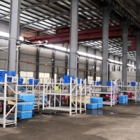 濟南市中新出十六里和高速出口18米大型車輛進出方便可整租可分