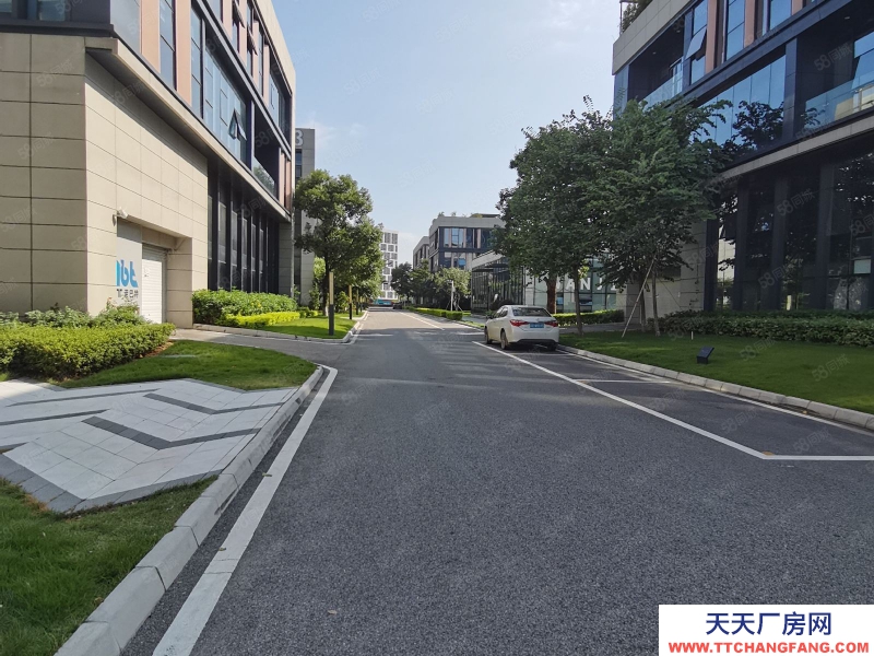 (出租) 海珠區石溪地鐵口創意園分租，環境優美，證件齊全