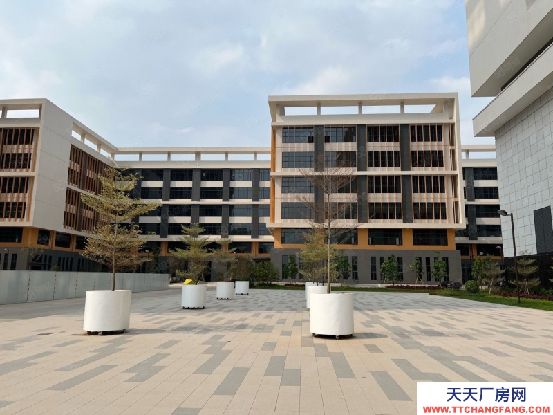 (出租) 海珠區(qū)全新花園式！生物醫(yī)藥研發(fā)廠房18200平出租