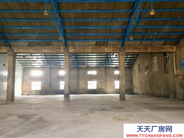 南京市浦口區(qū)六合1000平標(biāo)準(zhǔn)廠房 近主干道 交通便利 園區(qū)大車進(jìn)出方便