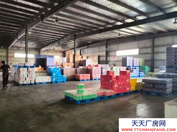 南京市棲霞新港大道400平單層。適合大車(chē)進(jìn)出，固話地坪。