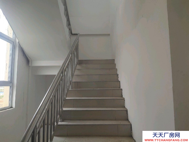 石家莊 欒城 南三環(huán)工業(yè)園區(qū)廠房出售，手續(xù)齊全，可辦貸款