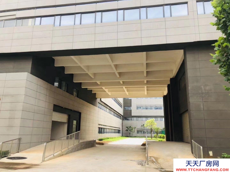 (出售) 南昌青山湖區(qū)出售青山湖區(qū)標(biāo)準(zhǔn)化廠房