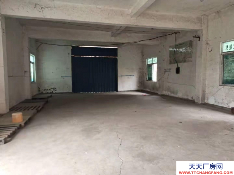 (出租)南昌 東湖區三百六十平廠房出租帶八套住房