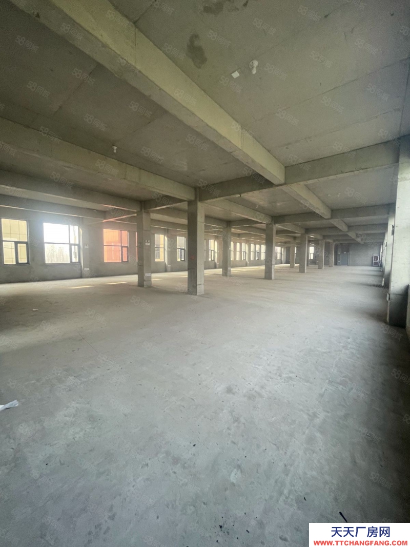 濟南長清出售916平米，現房廠房，可辦環評，可倉儲，層高4.2米