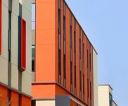 (出售) 武漢青山長江新區(qū)鋼構(gòu)廠房出售，層高11米，首付3成起