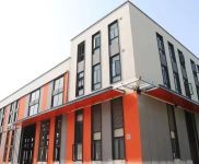 (出售) 武漢青山全新鋼構廠房，首付3成，層10.8米，預留20噸牛腿