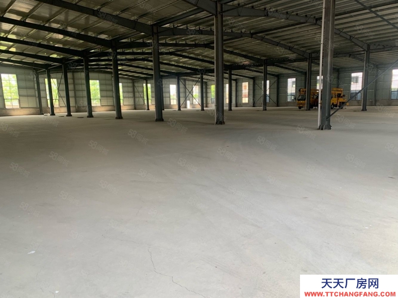 杭州西湖雙浦1400方鋼結構廠房出租，層高7米，邊上有2畝空地