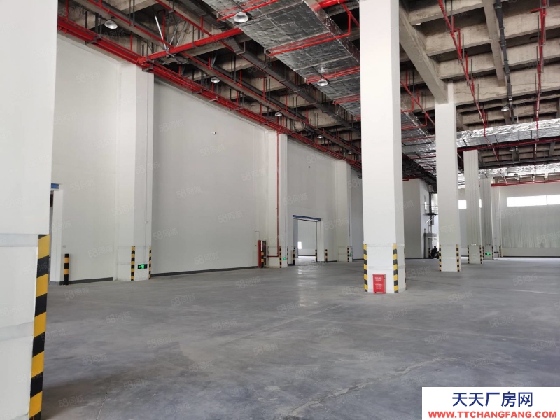 杭州拱墅區(出租) 高速出口附近120000萬方廠房月臺倉庫可分租