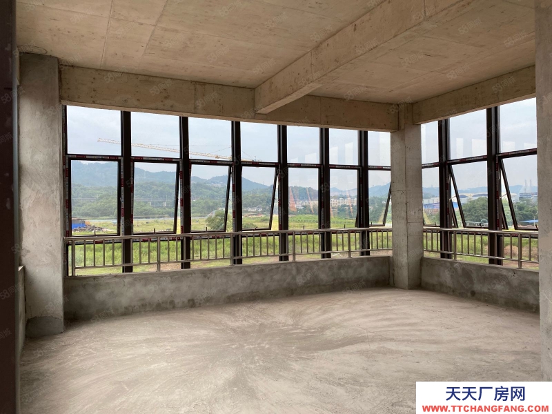 重慶巴南主城獨(dú)門獨(dú)院單層廠房出租，12米空高，贈送院落