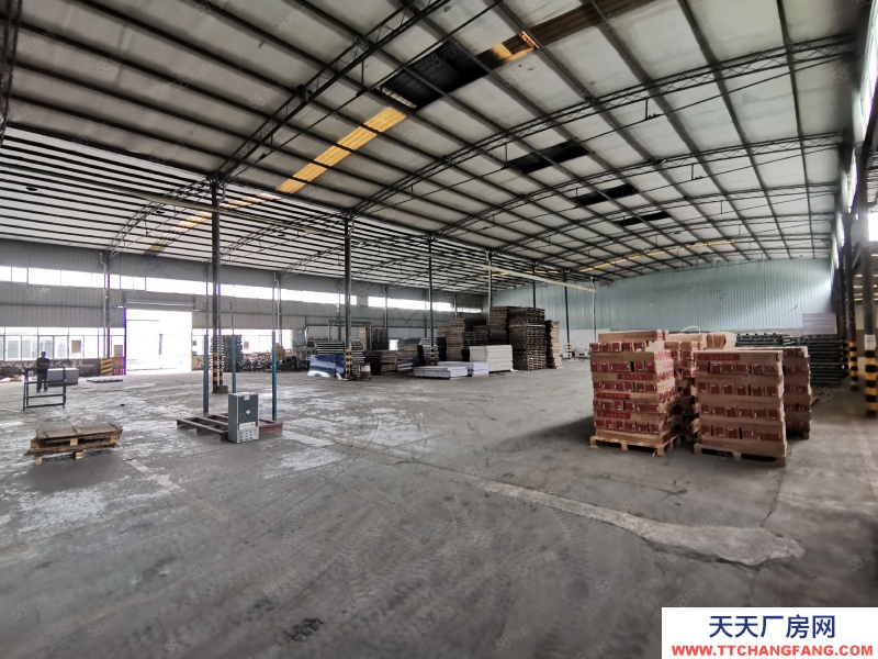 重慶巴南4500平廠房出租，離內(nèi)環(huán)近，掛車可進(jìn)配套齊全