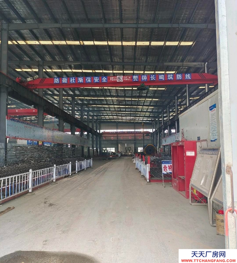 重慶黔江交通便利，帶行車，高12米