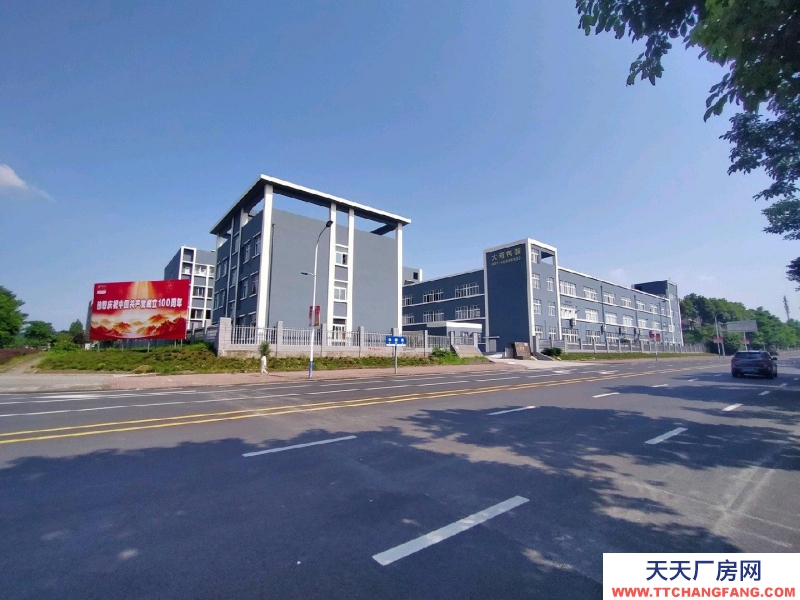 重慶長(zhǎng)壽高新區(qū)家具工業(yè)園，形象好，可做水性噴漆可辦環(huán)評(píng)