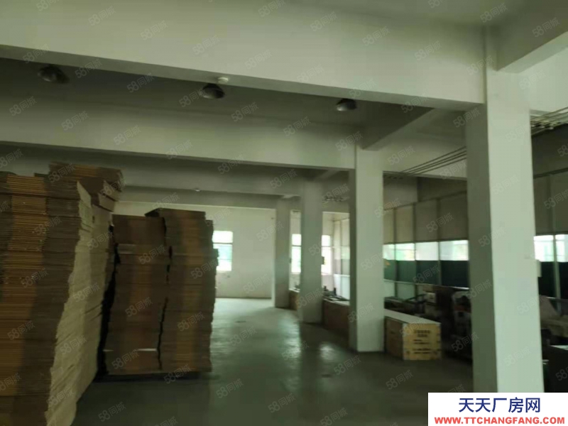 杭州上城(出租) 九堡標準廠房1100平，里面干凈整潔，能做倉庫加工，不拆遷。