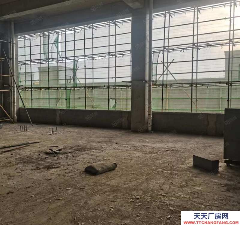 青島市北出售工業(yè)廠房 準(zhǔn)現(xiàn)房 已封頂 適合生產(chǎn)辦公