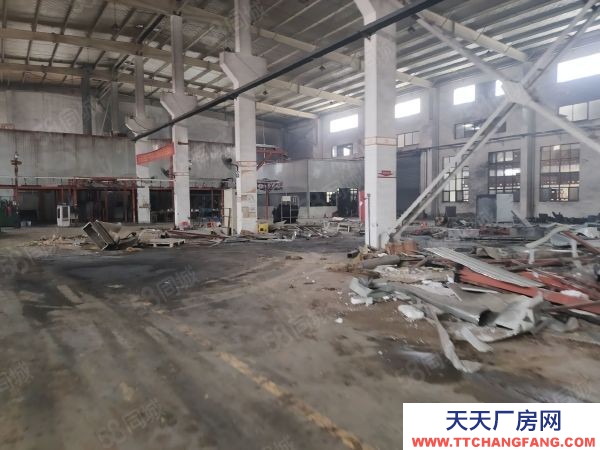 南京市雨花臺區(qū)火車頭式單層廠房4000平，辦公1000平，層高12