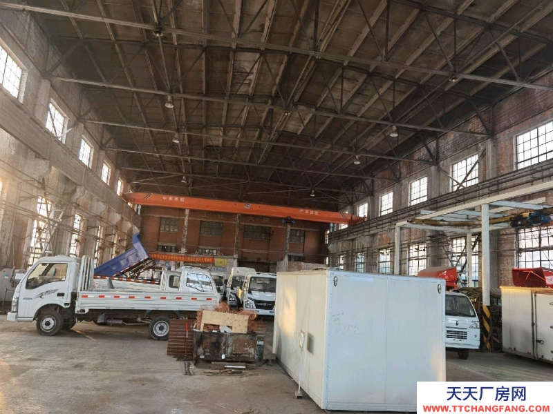 (出租) 磚混結構有5噸吊。照明好，窗戶完整。緊鄰二環有地鐵！