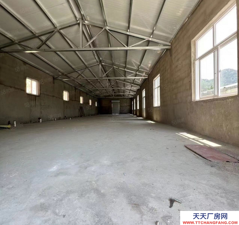 青島李滄汽車產(chǎn)業(yè)新城3000平標(biāo)準(zhǔn)廠房低價(jià)出租出售！非中介