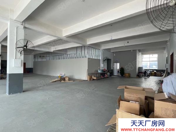 長沙市天心區 中意路，標準廠房出租售，可做倉庫展廳辦公