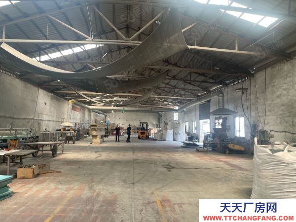 長沙市天心區  湖南鋼材市場廠房1300平米出租 可以分租