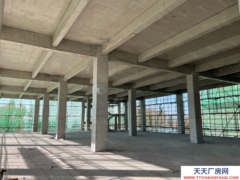 青島城陽出租660平廠房，可倉儲，辦公，無中介費(fèi)，價(jià)格低，隨時可看