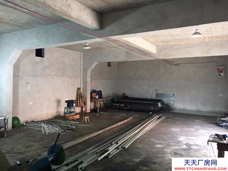 渝北區空港獨院  抬空結構小廠房出租