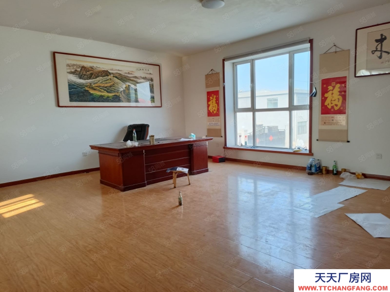 青島即墨北部4800平廠房層高12米,可環評可上航車變壓器辦公室