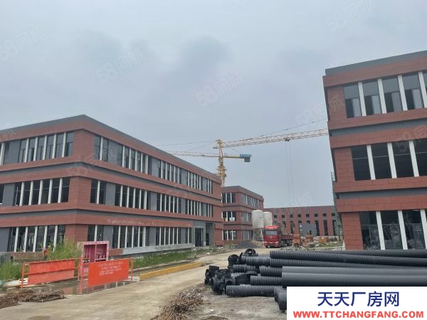 南京市玄武區江北新區單層火車頭廠房（出售）兩證齊全，交通方便，可按揭