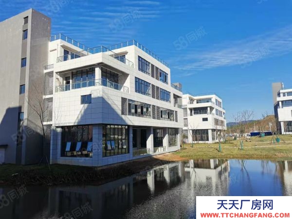 長沙市開福區青竹湖380平現房廠房，帶貨梯，可辦公可倉庫