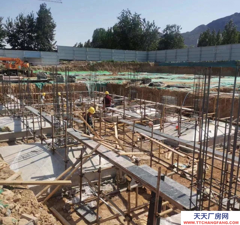 石家莊 鹿泉 9米挑高單層鋼結構廠房，贈小院！贈小院！