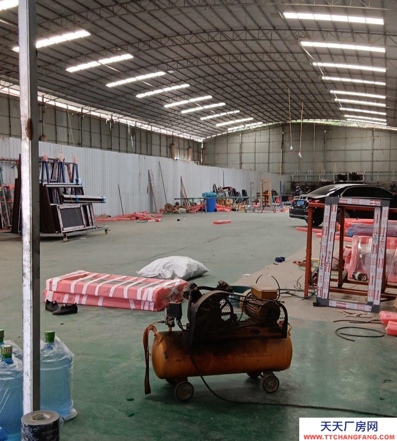 南寧市西鄉塘區(出租) 廠房面積1300平方90米深，15米寬