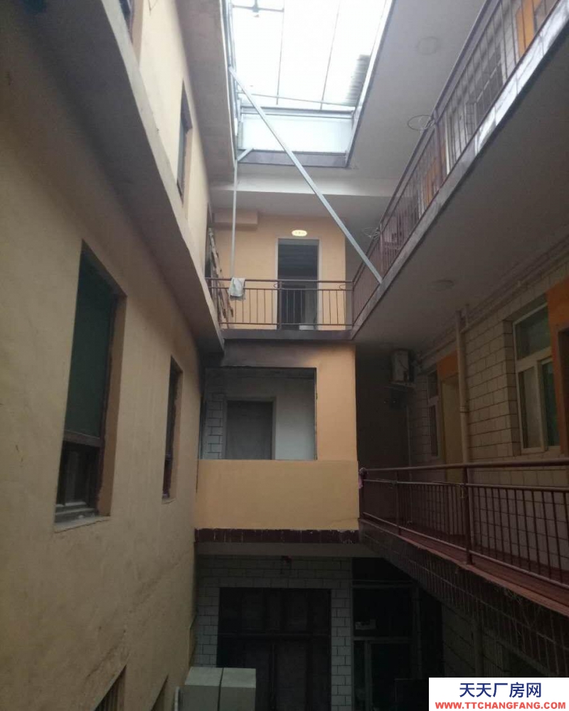 (出售) 急售！撿漏！價格可議！鼓樓南大街陽光學校對面3層樓房4間門面