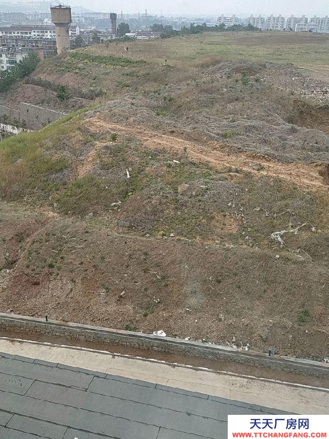 淄博博山廠區共占地3300平，廠房1000平，手續齊全，低價轉讓