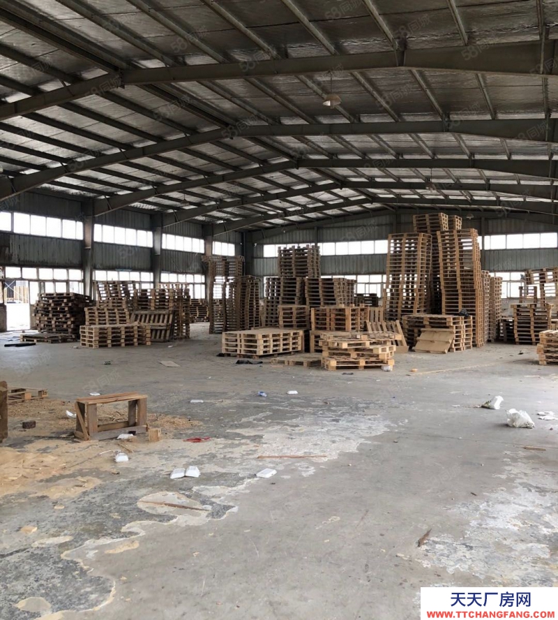 (出租) 蕪湖 鳩江區(qū)萬(wàn)春附近，單層廠房帶行車，適合大型加工，交通方便