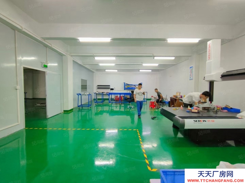 (出租) 深圳龍崗原房東！寶龍工業(yè)區(qū)860平精裝修紅本廠房出租可辦環(huán)評(píng)可分